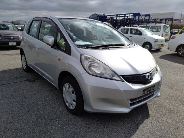 2012 HONDA FIT